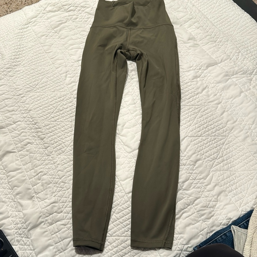 Lululemon Train Times 7/8 pant